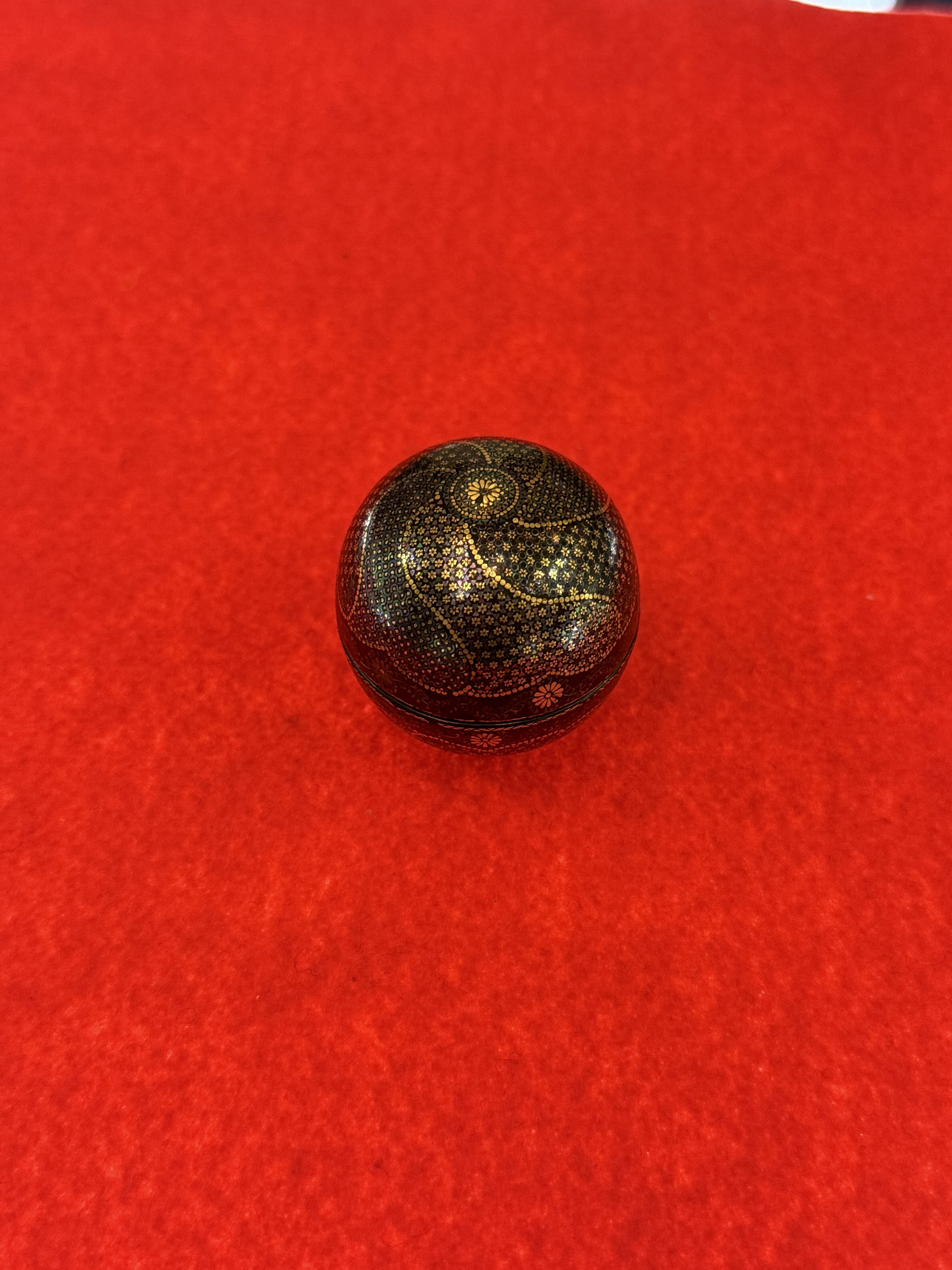 えびす屋のお知らせ「骨董コラム｜螺鈿の魅力と買取相場は？高麗螺鈿から杣田細工まで中国・韓国美術の価値を専門美術商が解説」