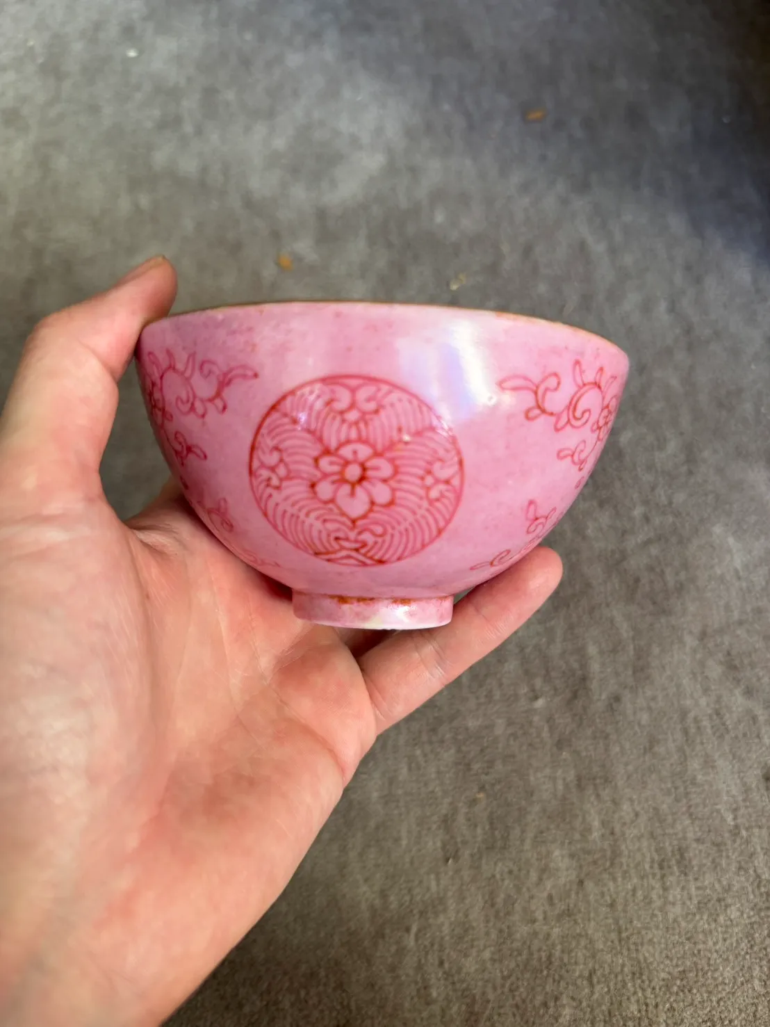 えびす屋のお知らせ「骨董コラム｜十錦手の買取価格は「箱」で決まらない｜箱無しでも数千万を動かす「器の血統」と煎茶ブームの現実」