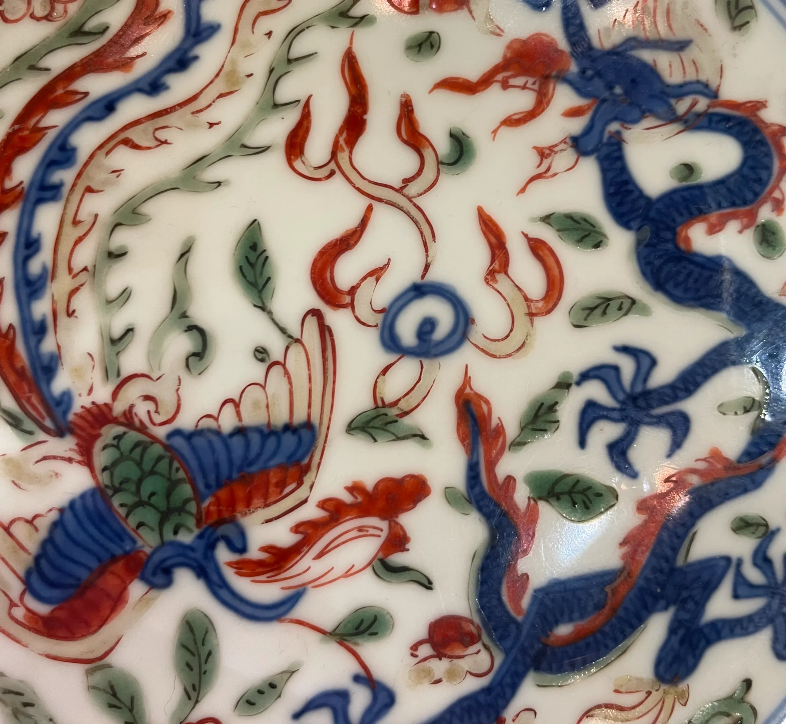 えびす屋のお知らせ「骨董コラム：中国美術：明代「万暦五彩」の魅力と鑑定(FAQ)」